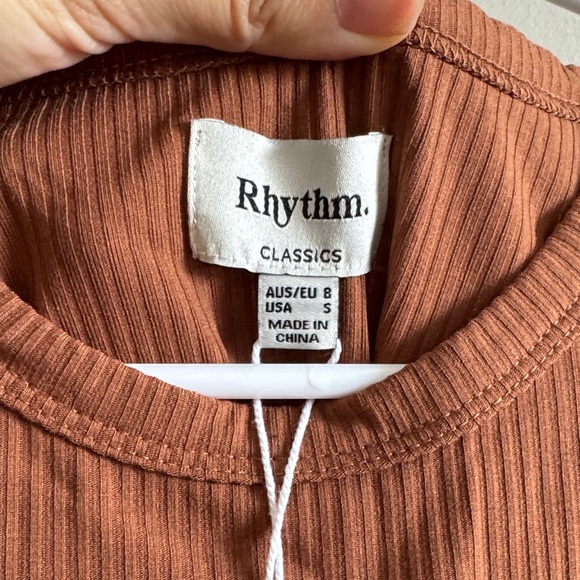 Rhythm Ribbed Tank Top - Picture 2 of 3